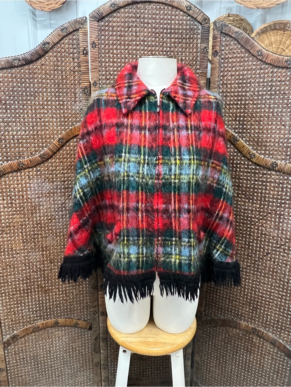Vintage Strathtay originals Scotland poncho shawl jacket cape red plaid wool mo